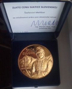 Zlatá cena Matice Slovenskej udelená Š. Melišovi 11.8.2017 za celoživotnú prácu pre slovenský národ (foto: M. Furman)